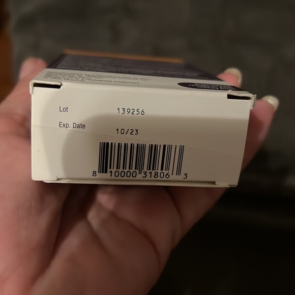 Mederma - Picture 2 of 3